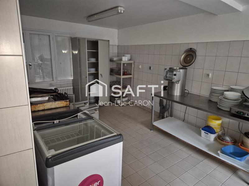 Local commercial - 449 m² - 20 pièces