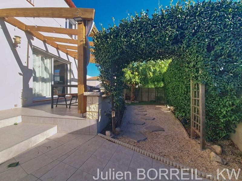 Maison - 105 m² - 5 pièces