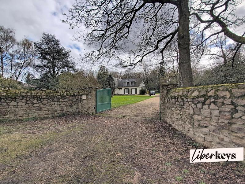 Maison ancienne - 195 m² - 8 pièces