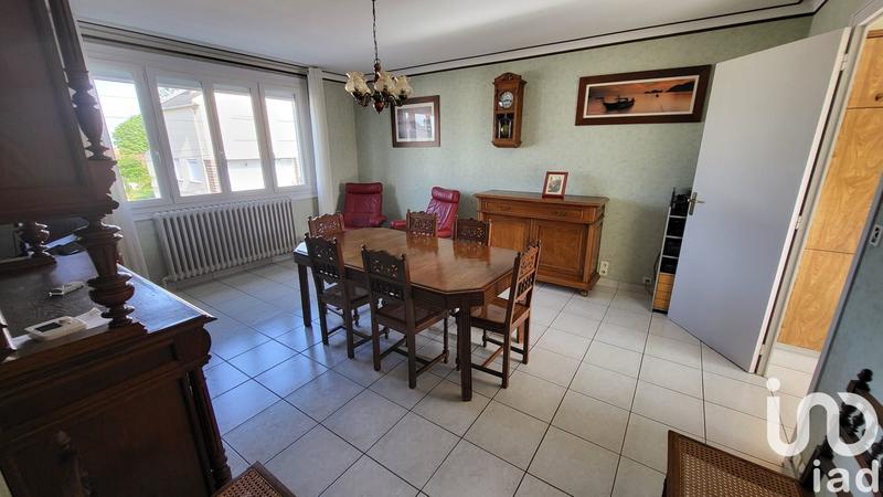 Maison - 93 m² - 5 pièces