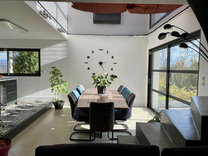 Maison - 185 m² - 7 pièces