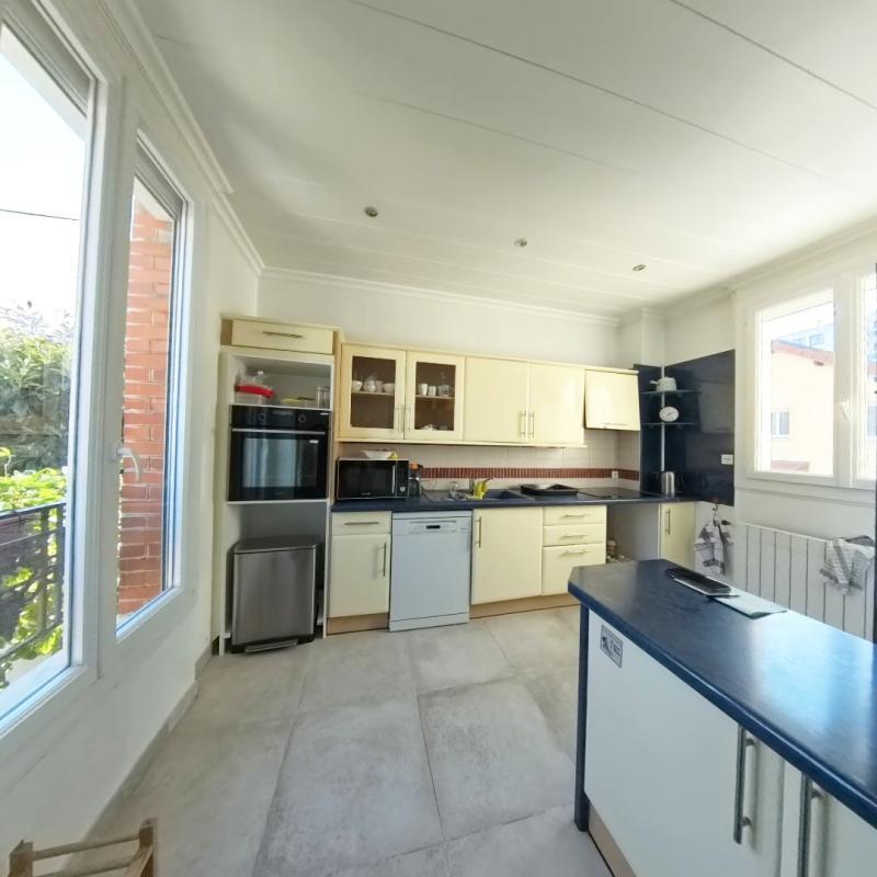 Maison - 127 m² - 8 pièces