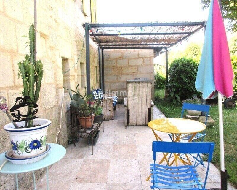 Maison - 530 m² - 17 pièces