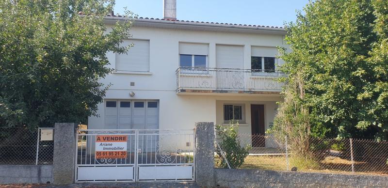 Maison - 85 m² - 5 pièces