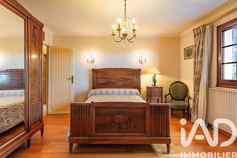 Maison - 148 m² - 7 pièces