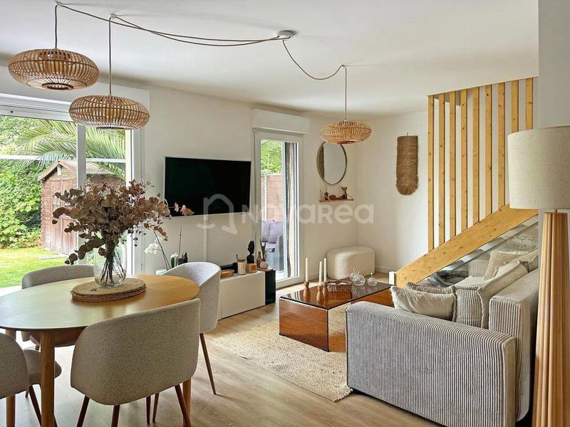 Maison - 81 m² - 4 pièces