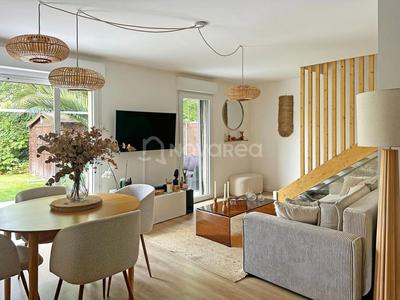 Maison - 81 m² - 4 pièces