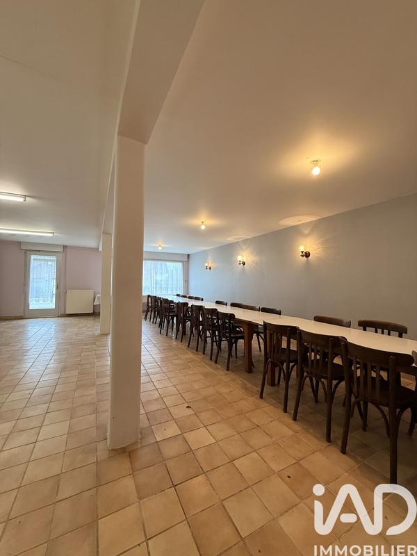 Maison - 200 m² - 10 pièces