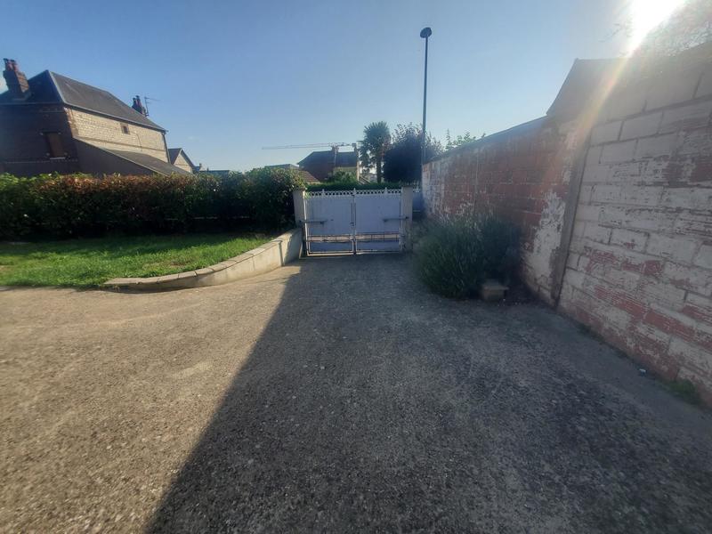 Maison - 143 m² - 8 pièces