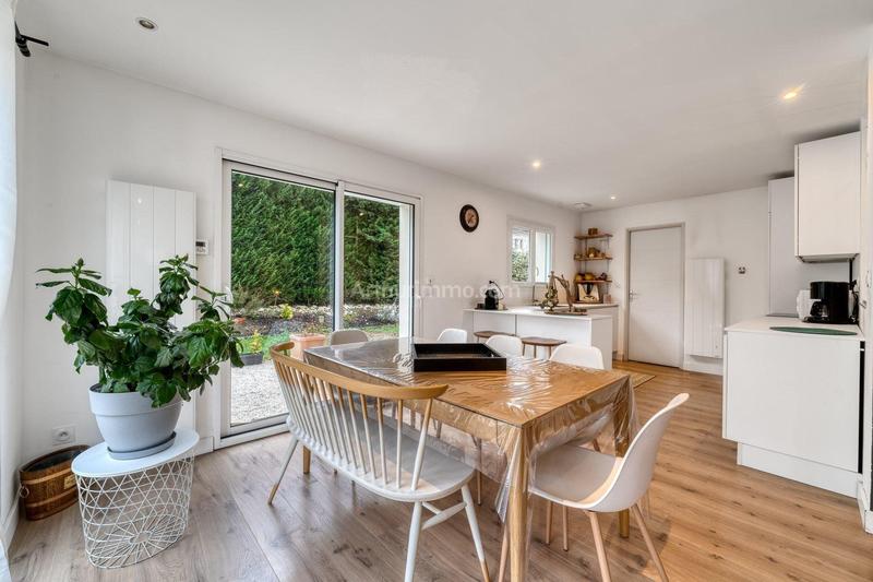 Maison - 96 m² - 4 pièces