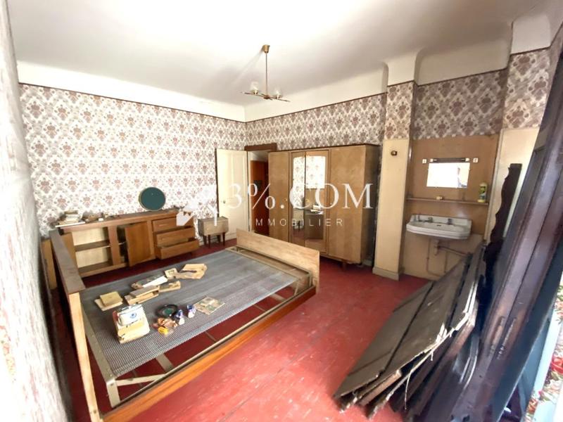 Maison - 220 m² - 7 pièces