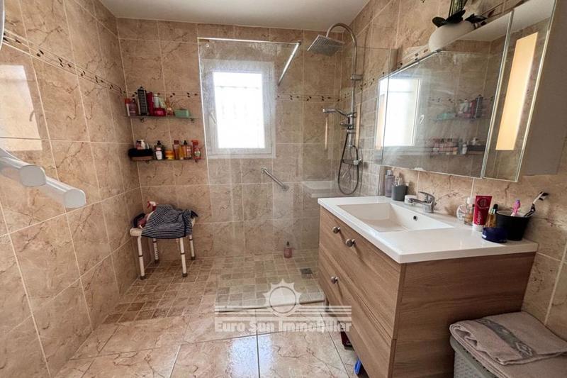 Villa - 94 m² - 4 pièces