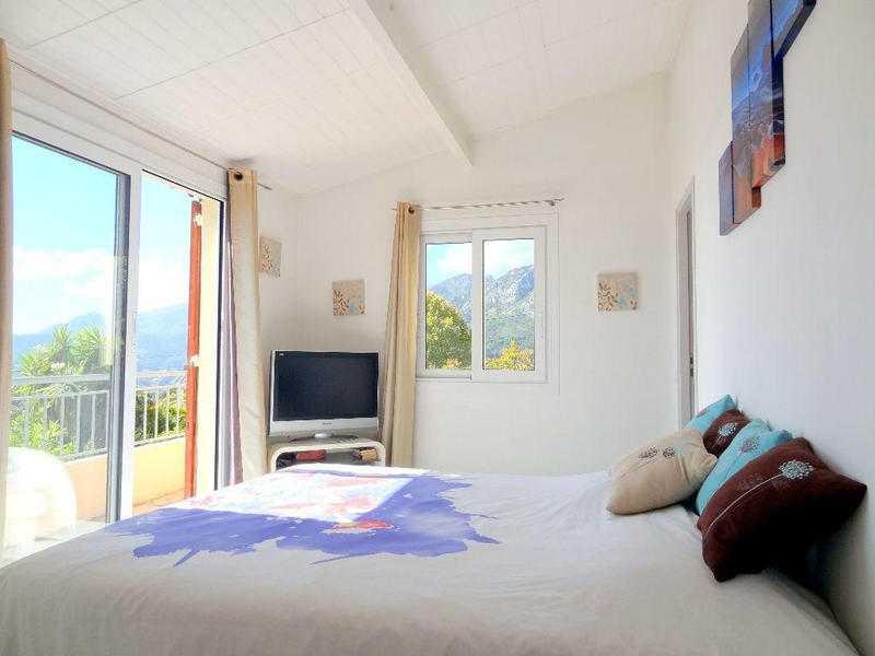 Maison de village - 118 m² - 6 pièces