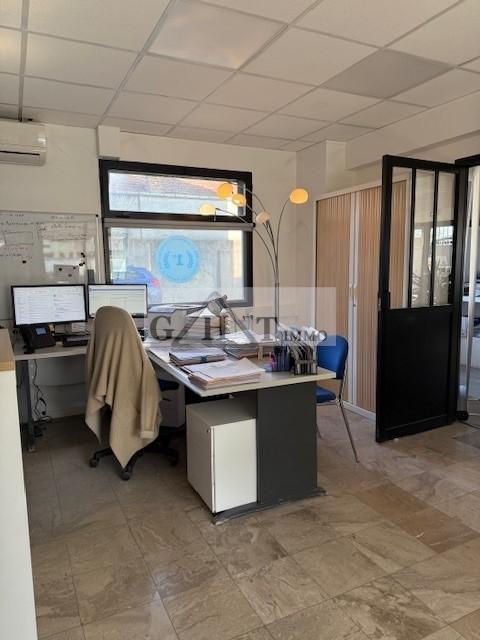 Local commercial - 160 m²