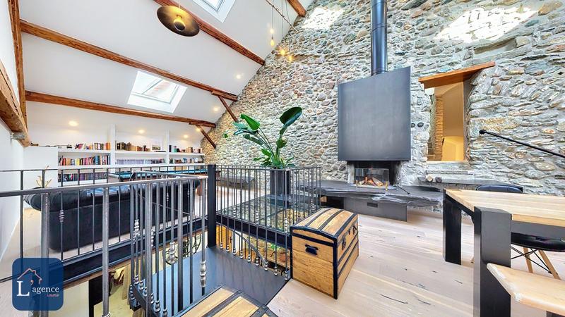 Maison - 499 m² - 7 pièces