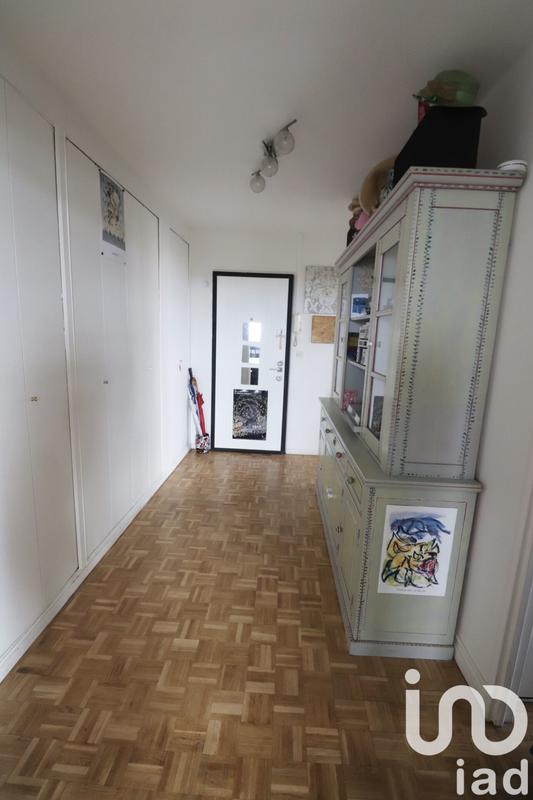 Appartement - 90 m² - 4 pièces
