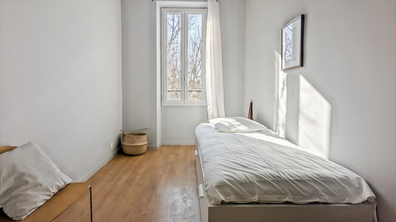 Appartement - 90 m² - 4 pièces