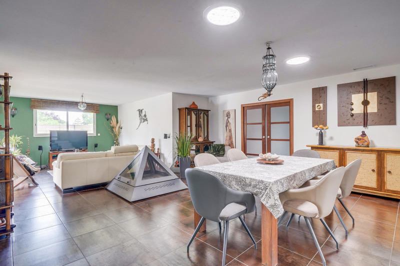 Maison - 139 m² - 5 pièces