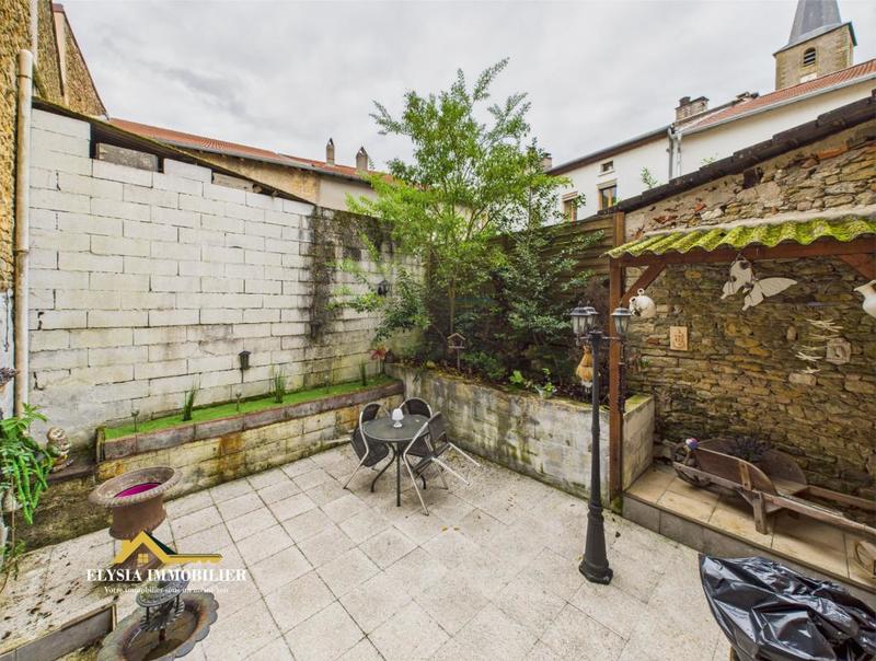 Maison de village - 147 m² - 6 pièces