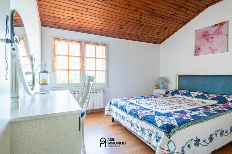 Villa - 140 m² - 5 pièces