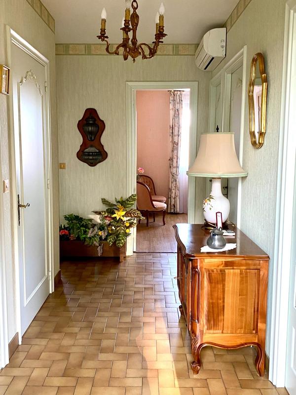 Maison - 96 m² - 5 pièces