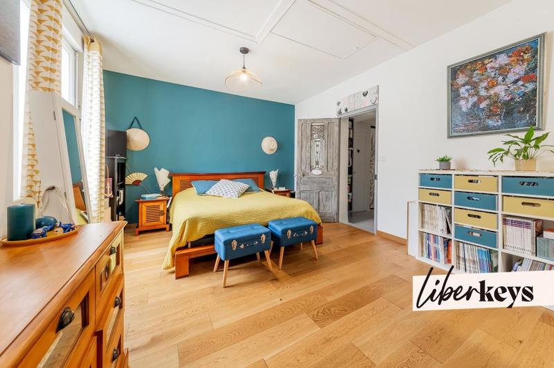 Maison - 161 m² - 6 pièces