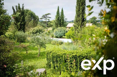 Maison - 283 m² - 9 pièces