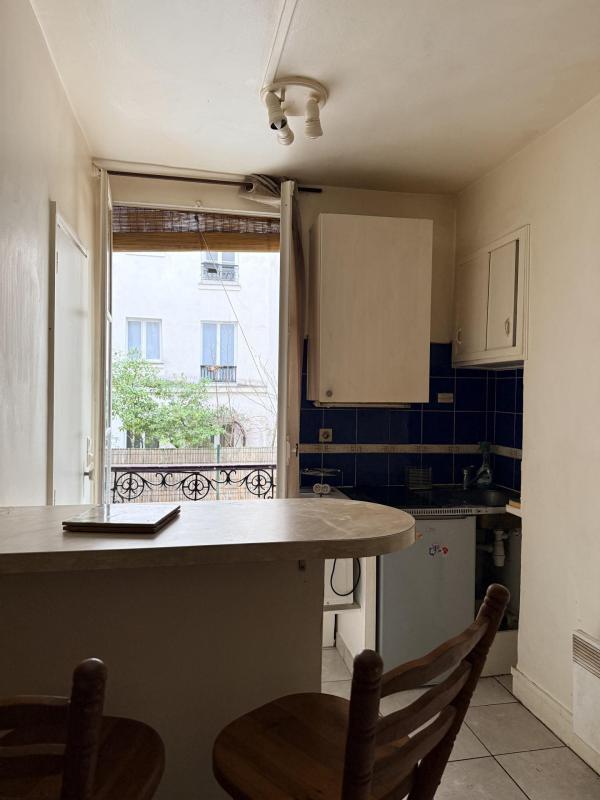 Studio - 14 m² - 1 pièce