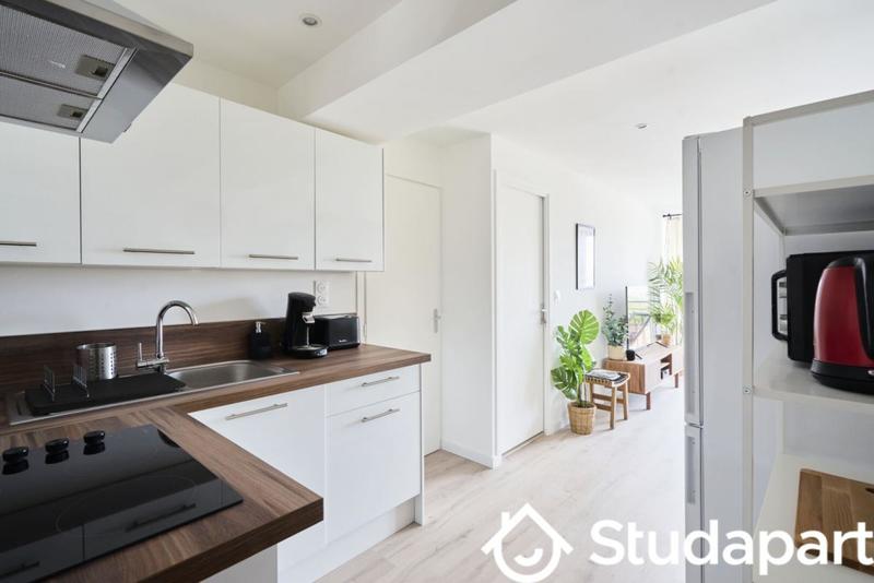 Chambre - 12 m² - 1 pièce