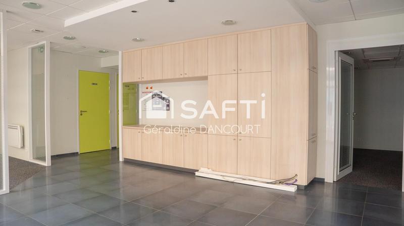 Local commercial - 129 m² - 5 pièces