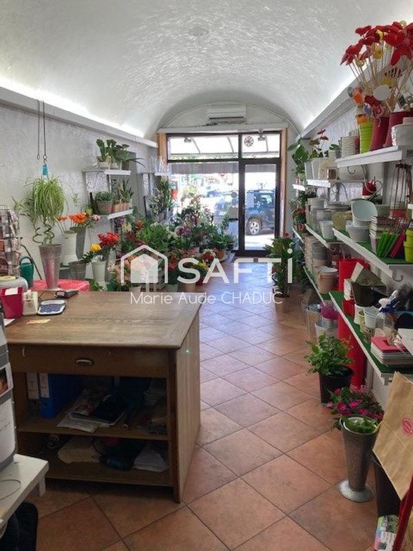 Local commercial - 104 m² - 3 pièces