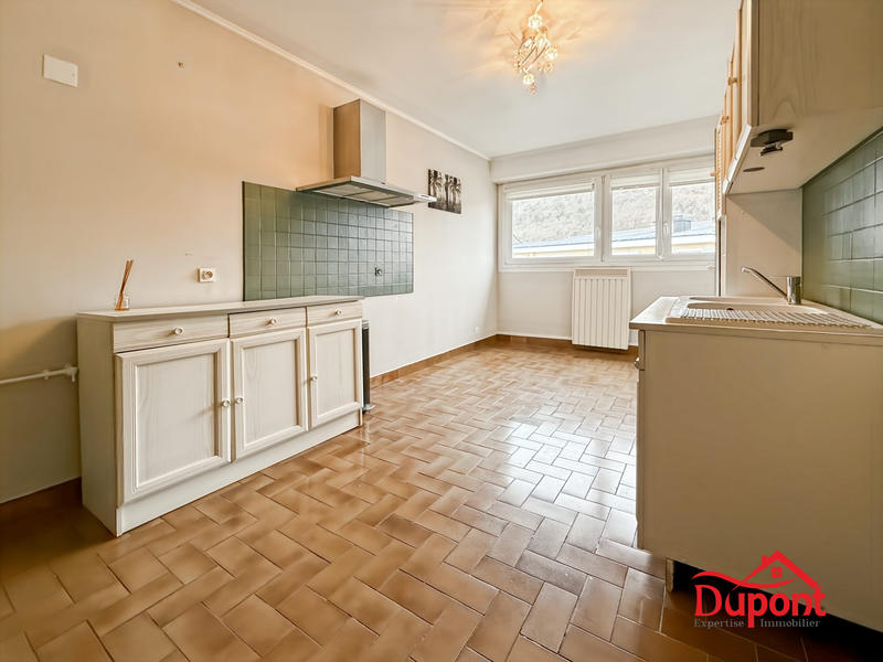 Appartement - 104 m² - 5 pièces