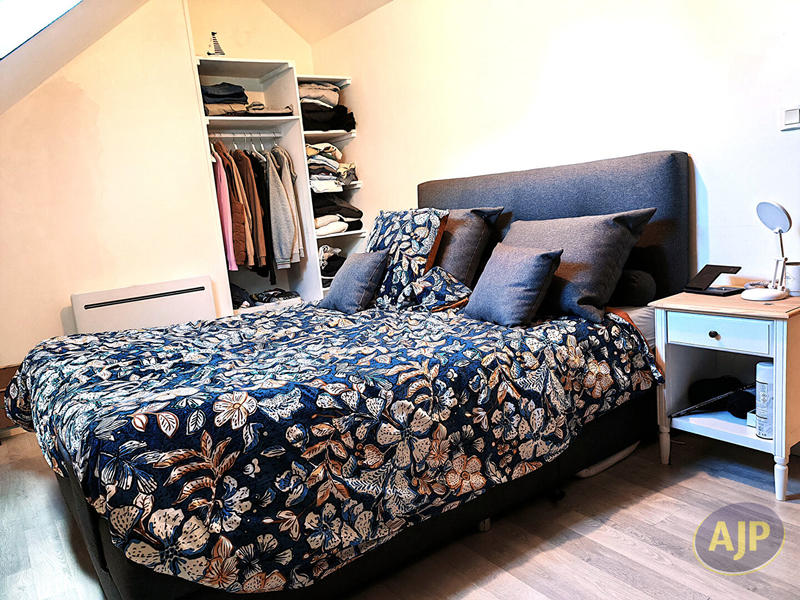 Maison - 87 m² - 4 pièces