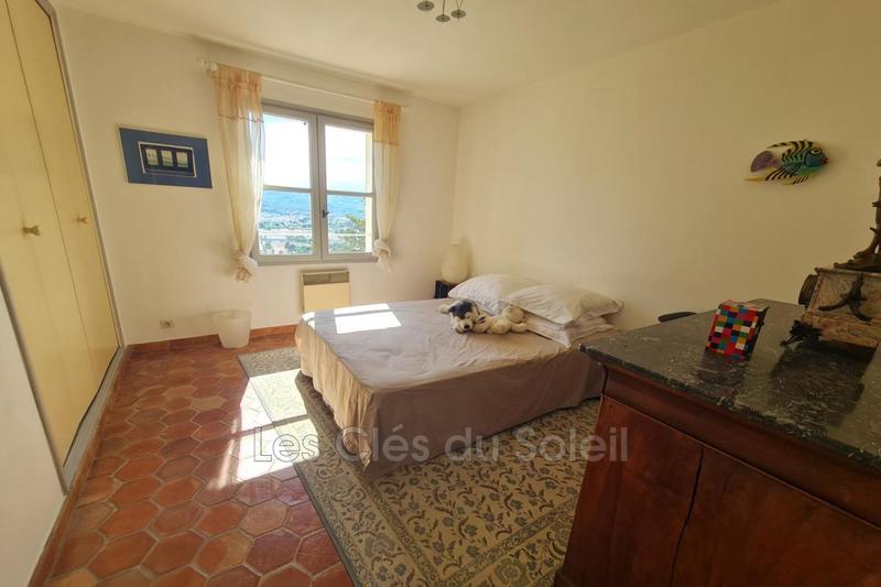 Château - 140 m² - 6 pièces