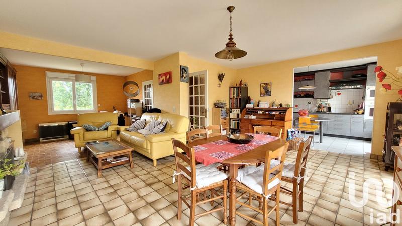 Maison - 137 m² - 6 pièces