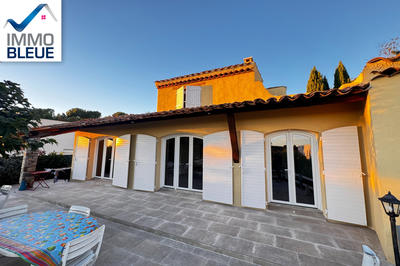 Maison - 205 m² - 6 pièces