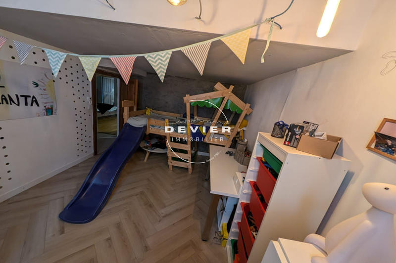 Maison de village - 135 m² - 5 pièces