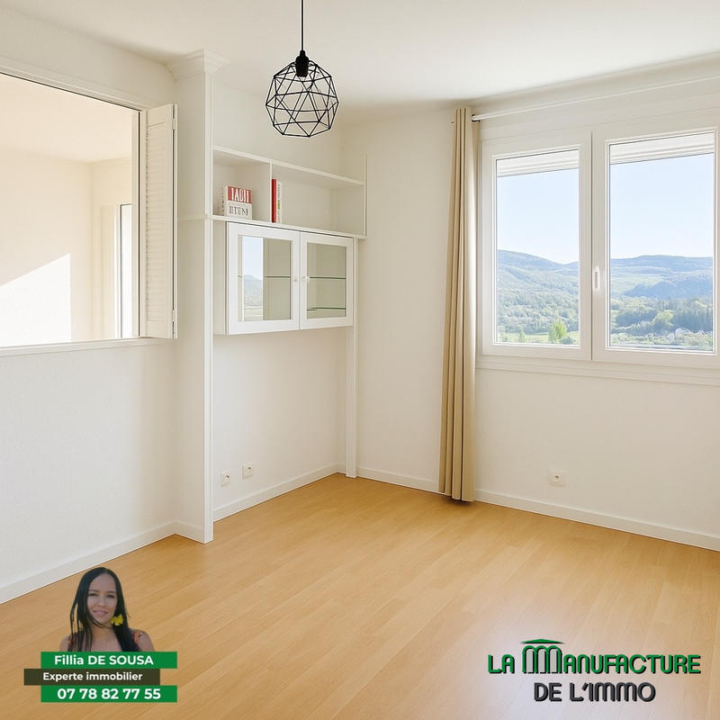 Appartement - 77 m² - 4 pièces