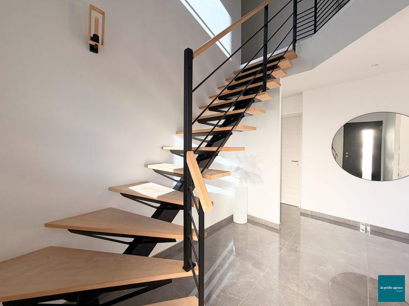 Maison traditionnelle - 130 m² - 7 pièces