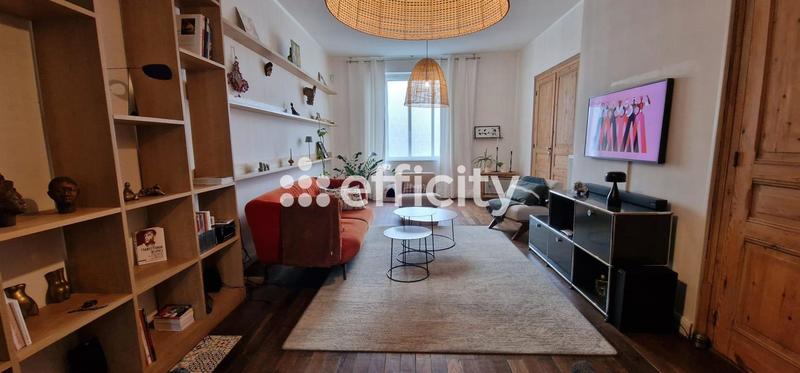 Maison - 165 m² - 7 pièces