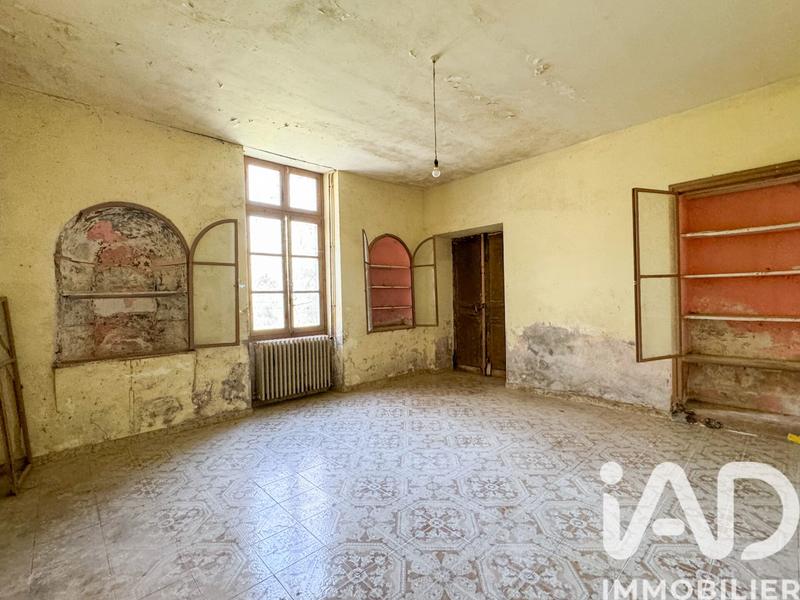 Maison - 355 m² - 10 pièces