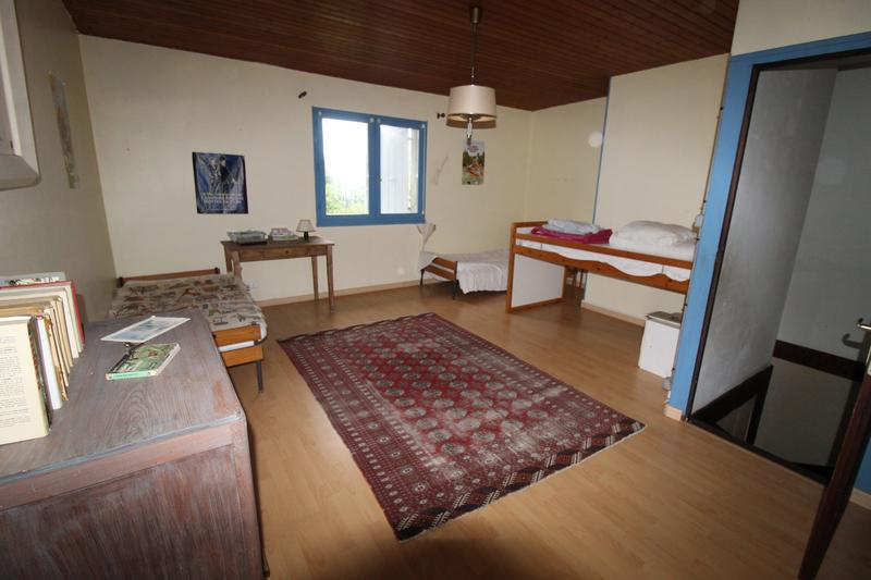 Maison - 164 m² - 8 pièces