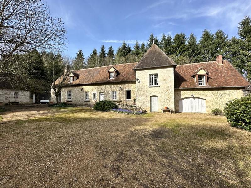 Maison de campagne - 233 m² - 8 pièces