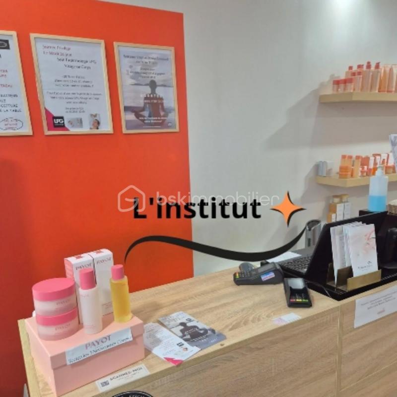 Beauté / Bien-être - 90 m²