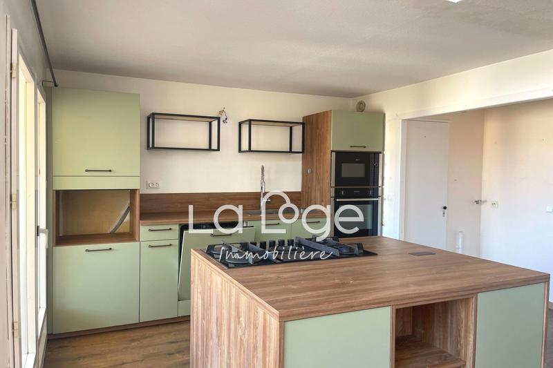 Appartement - 108 m² - 5 pièces