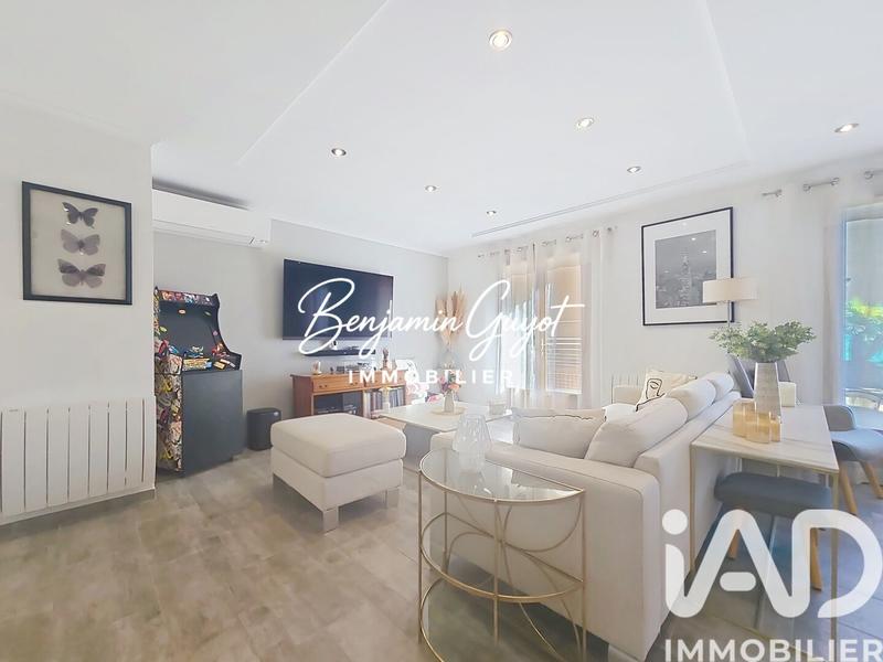 Maison - 108 m² - 4 pièces