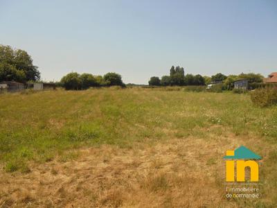 Terrain - 1 501 m²