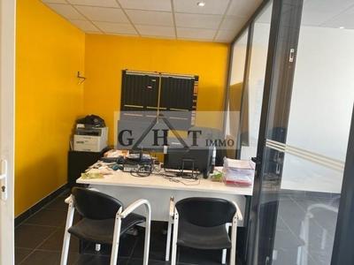 Local commercial - 760 m²