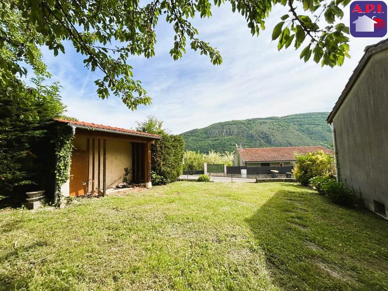 Maison - 100 m² - 6 pièces