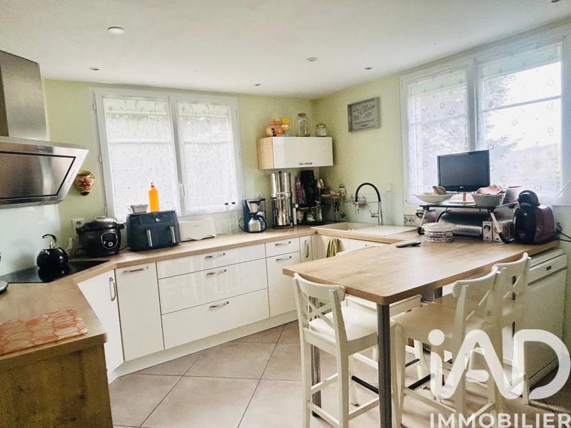 Maison - 140 m² - 5 pièces